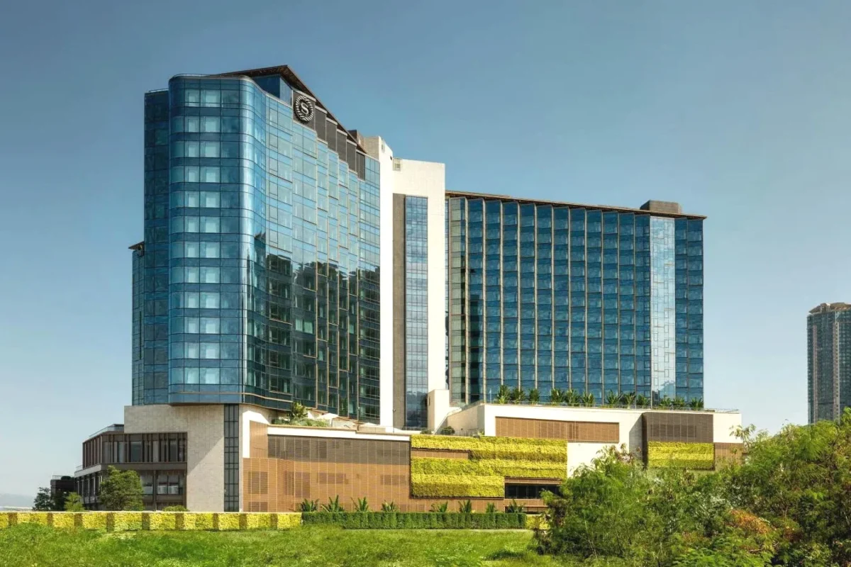 Sheraton Hong Kong Tung Chung Hotel