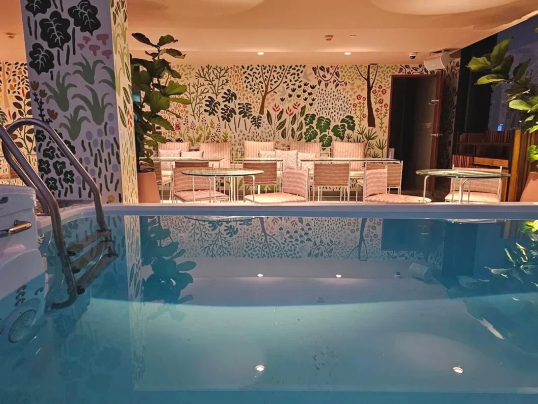 Public House Bangkok, a Member of Design Hotels