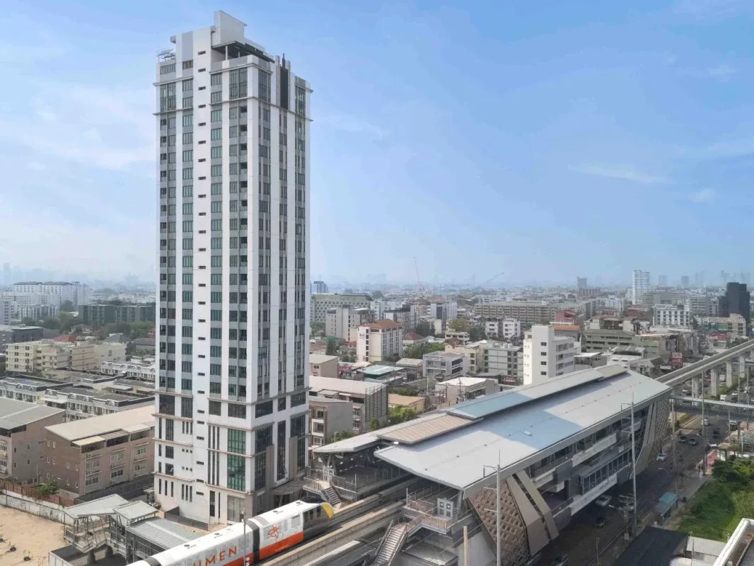 Lumen Bangkok Srinakarin