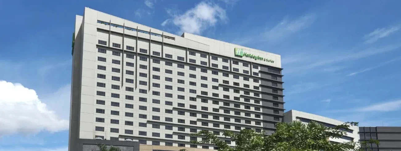 Holiday Inn & Suites Makati by IHG